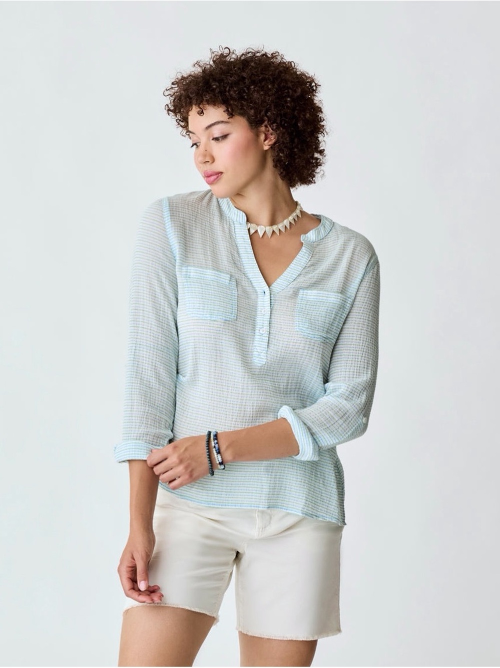 Carve Designs Dylan Gauze Classic Long Sleeve Button Down in Lagoon Stripe - XL